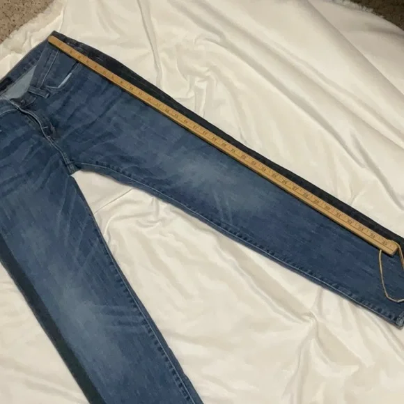 Rock & Republic Blue Straight Leg Jeans - Picture 7 of 9